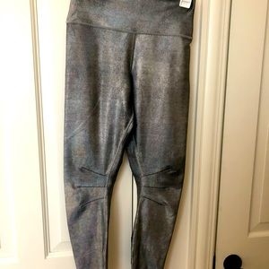 Alo cropped leggings size sm